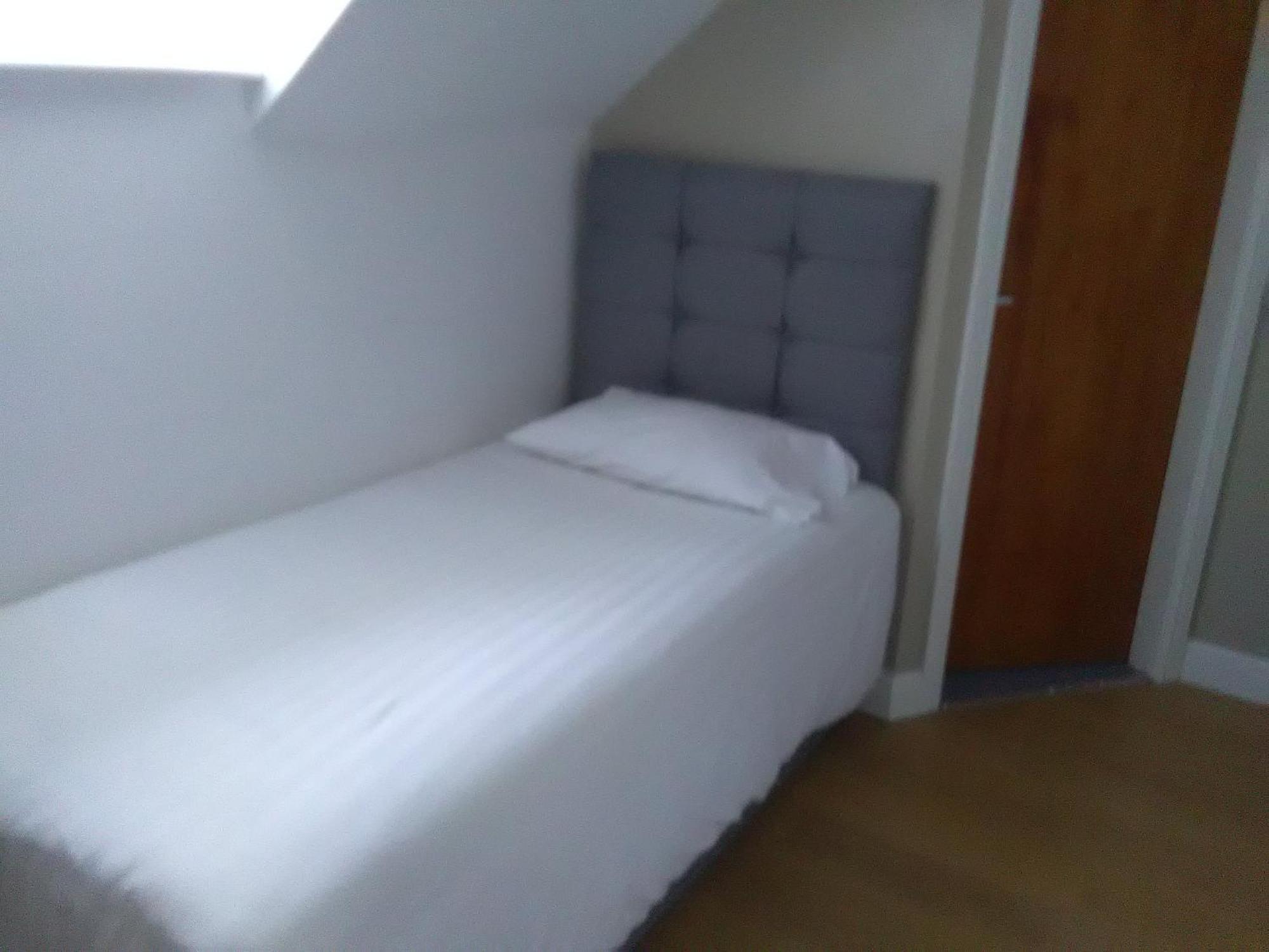 Clifton Hotel Newcastle Phòng bức ảnh